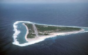南鳥島 画像出典：ウィキペディア