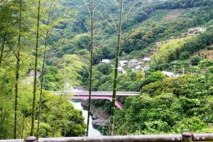 有田川と松原橋