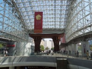 金沢駅 もてなしドーム 鼓門