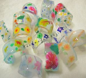 お花の指輪