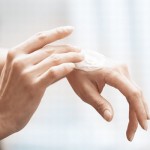 荒れた手を一晩でなおす方法