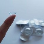 コンタクトレンズはハードにする？ソフトにする？
