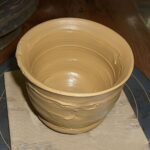 陶芸作りに挑戦 充実感あふれる作業